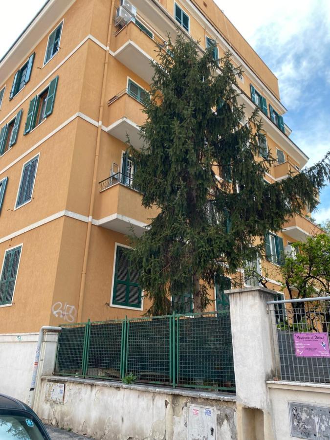 Hemingway Apartment At Vatican Roma Exterior foto